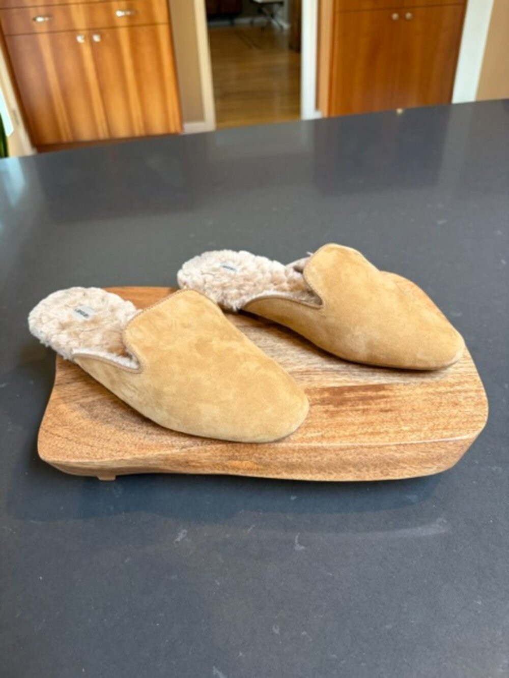 BIRDIES Phoebe Shearling Mule Slipper Size 8 Tan - Picture 3 of 9